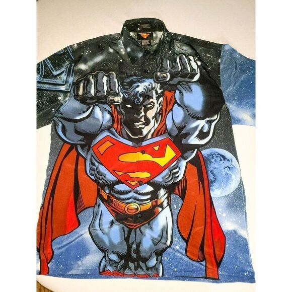 Mens Short Sleeve Superman Button Down Shirt - Picture 2 of 5